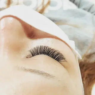 マツエク・マツパ Lotus.所属・Lotus. makoのエステ・リラクイメージ