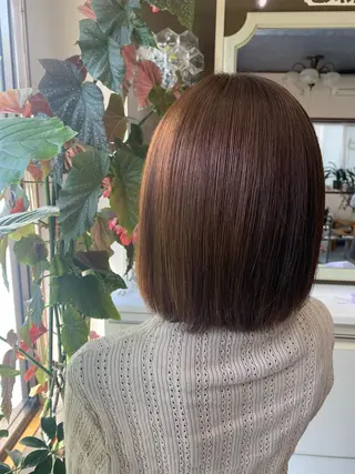 ミディアム カラー ストウ ナナエのヘアスタイル