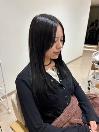 ロング 櫻井 華のヘアスタイル