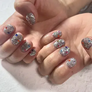ネイル nail.gorin所属・吉村 優子のネイルデザイン