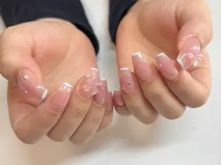 ネイル moi nail ˙⋆.˚のネイルデザイン