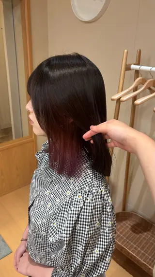 カラー きょうか🍑 鎌倉/艶カラー💜のヘアスタイル