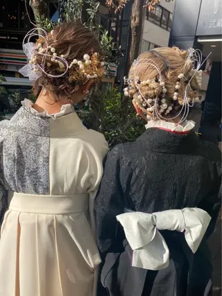 ミディアム ヘアアレンジ ﾎｯﾄﾍﾟｯﾊﾟｰ に移行中【かな】のヘアスタイル