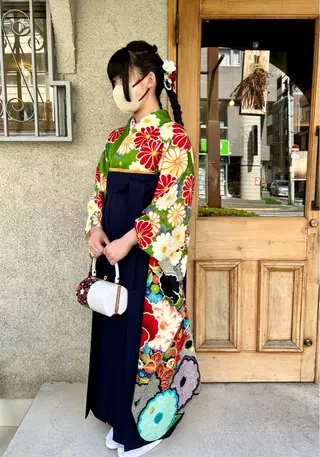室岡 桃子のヘアスタイル