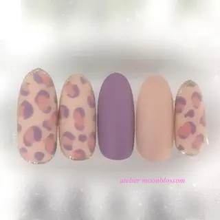 ネイル アトリエ ムーンブロッサムのネイルデザイン