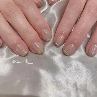 ネイル 𝘙𝘪𝘰𝘯𝘢 ...🕯🤍のネイルデザイン