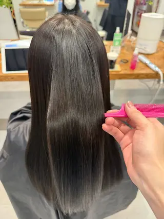 ロング 🍓mito/ デザインカラー🍓のヘアスタイル