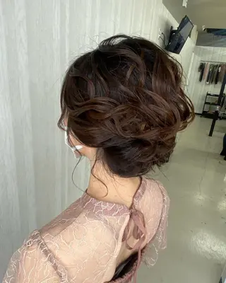 ロング カラー UNDER vr 【アンダーバー】のヘアスタイル