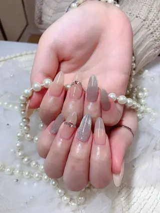 ネイル ネイルサロンAiri 長さ出し·シンプルのネイルデザイン