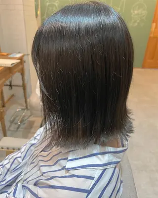 ミディアム ぱつボブ/ ショート/YUKIのヘアスタイル