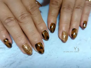 ネイル YUMI NAGAI  のネイルデザイン