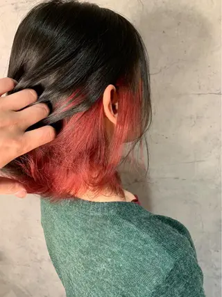 ミディアム カラー エクステ KAZUMAのヘアスタイル
