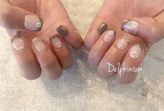 ネイル 岡本 友恵のネイルデザイン