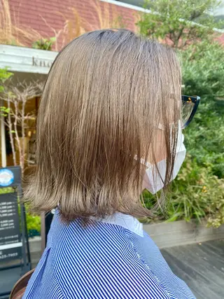 ミディアム カラー ヘアアレンジ BELLA阿部野 TOMOMIのヘアスタイル