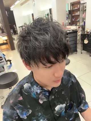 メンズ Merci メルシー 福岡、今泉のヘアスタイル