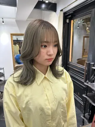 ミディアム REAL 心斎橋所属・ブリーチ/ベージュ /ピンク🦋ナツミのヘアスタイル