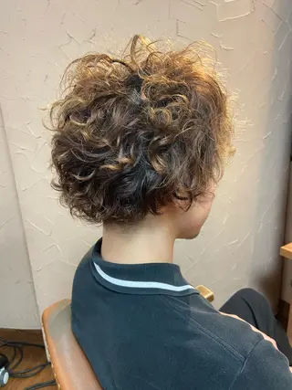 ショート パーマ メンズ スローエイジング/ ダメージレス鈴木慎一のヘアスタイル