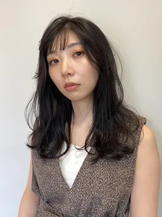 ロング Nina by Babylone 佐鳴台店（ニナバイバビロン）所属・Nina by Babyloneのヘアスタイル