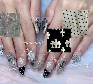 ネイル Cham Haruneのネイルデザイン