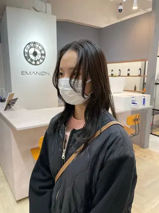 セミロング akane .のヘアスタイル