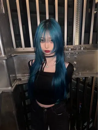 ロング カラー naito/ブリーチ /エクステ/縮毛のヘアスタイル