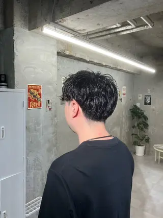 ショート パーマ メンズ door white hideのヘアスタイル