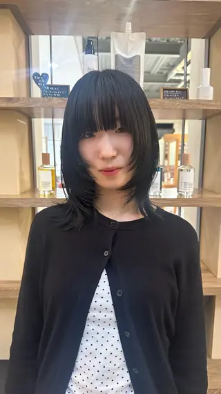 ミディアム 井口 朝香のヘアスタイル