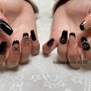 ネイル Sunny.Roa fujiのネイルデザイン