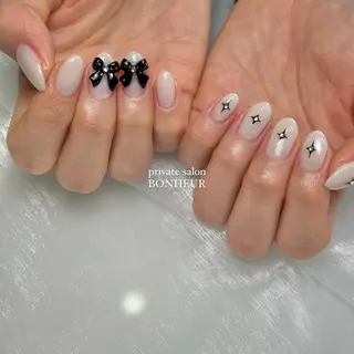 ネイル BONHEUR Annaのネイルデザイン