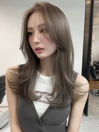 セミロング 縮毛・髪質改善🩰 mai🐰ྀི🤍のヘアスタイル