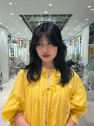 ロング カラー 増井 歩夢のヘアスタイル