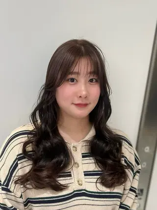 ロング 大人girly／ 銀座RINOSEのヘアスタイル