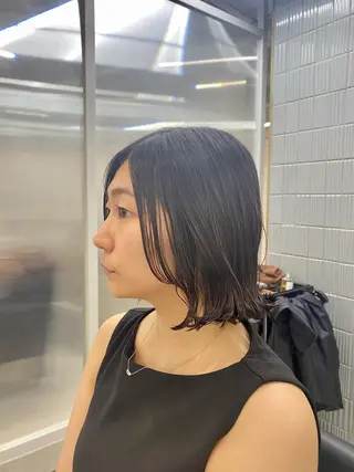 ショート 韓国🇰🇷艶髪 ケアカラーSHURIのヘアスタイル