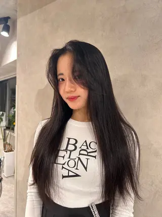 ロング ayano🍒パーマ 暖色カラーのヘアスタイル