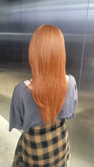 ロング カラー PELE SAKAE所属・PELE/栄/ SOAのヘアスタイル