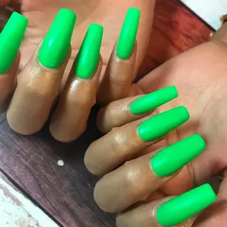 ネイル YUKI /stellavieのネイルデザイン