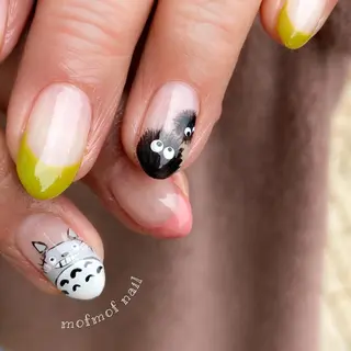 ネイル mofmofnail 🌿shimizuのネイルデザイン