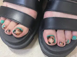 ネイル M.SLASH本牧店所属・M.SLASH本牧店 Okaのネイルデザイン