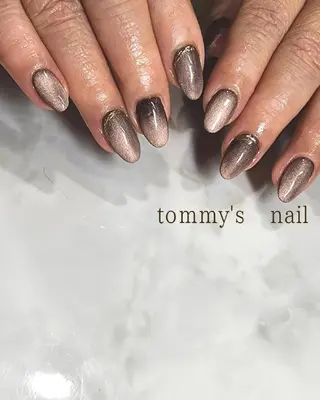 ネイル tommy's nail所属・福岡/若よもぎ蒸し 全身美容が叶うサロンのネイルデザイン