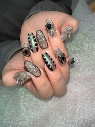 ネイル Hey🌈NAIL 長さ出し専門店のネイルデザイン