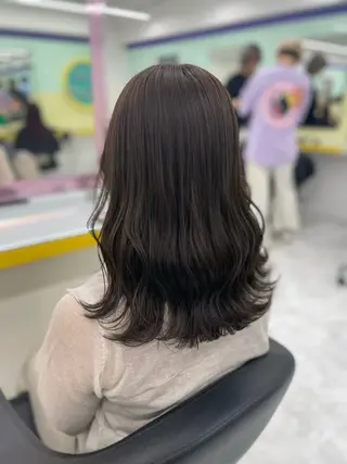 ミディアム カラー ヘアアレンジ ☁️縮毛矯正✖️ 透明感☁️りくのヘアスタイル