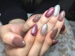 ネイル ネイルサロンハピーナ自宅サロン所属・金沢 未緒のネイルデザイン