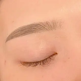 アイブロウ PLUME　EYE　BEAUTY所属・PLUME 山本の眉毛・アイブロウイメージ