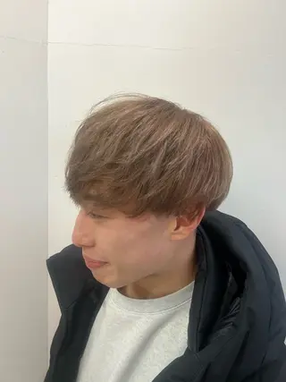 カラー メンズ ダブルカラー寒色系 ボリューム改善ハヤトのヘアスタイル