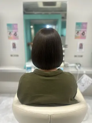 ショート カラー LeeHorie miuのヘアスタイル