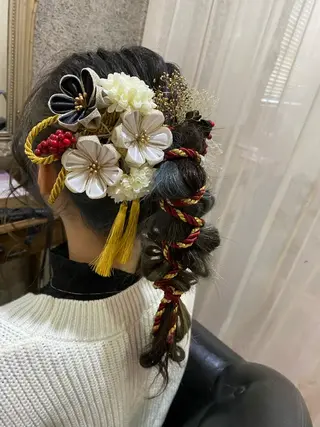 セミロング ヘアアレンジ PANDOLA あゆり🦋のヘアスタイル