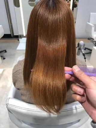 セミロング カラー Agnos青山所属・鈴木 里奈のヘアスタイル