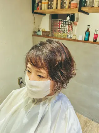 ショート パーマ Lilly所属・成田 智彩のヘアスタイル
