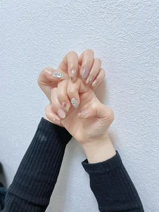 ネイル マツエク・マツパ 📍鶴橋 muniのネイルデザイン