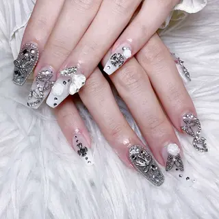 ネイル 🤎Yun nail salon🤎のネイルデザイン